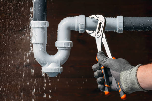 Professional Leak Detection technician working in New Waverly, IN